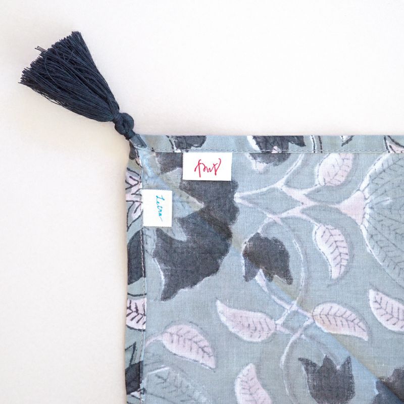 PURとLetraのダブルネームです