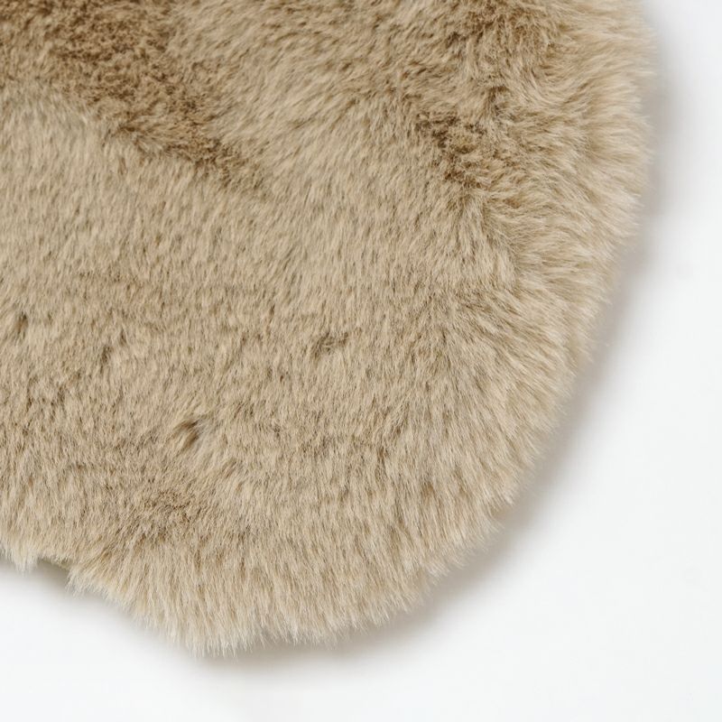 高級感のあるエコファーを使用しております