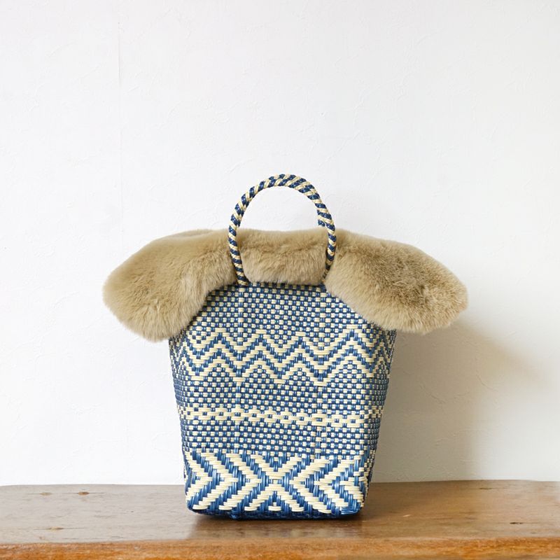 BUCKETに装着した場合のサイズ感