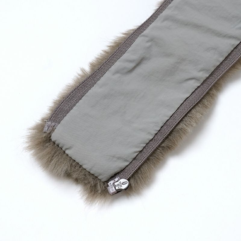 ファスナーアップ