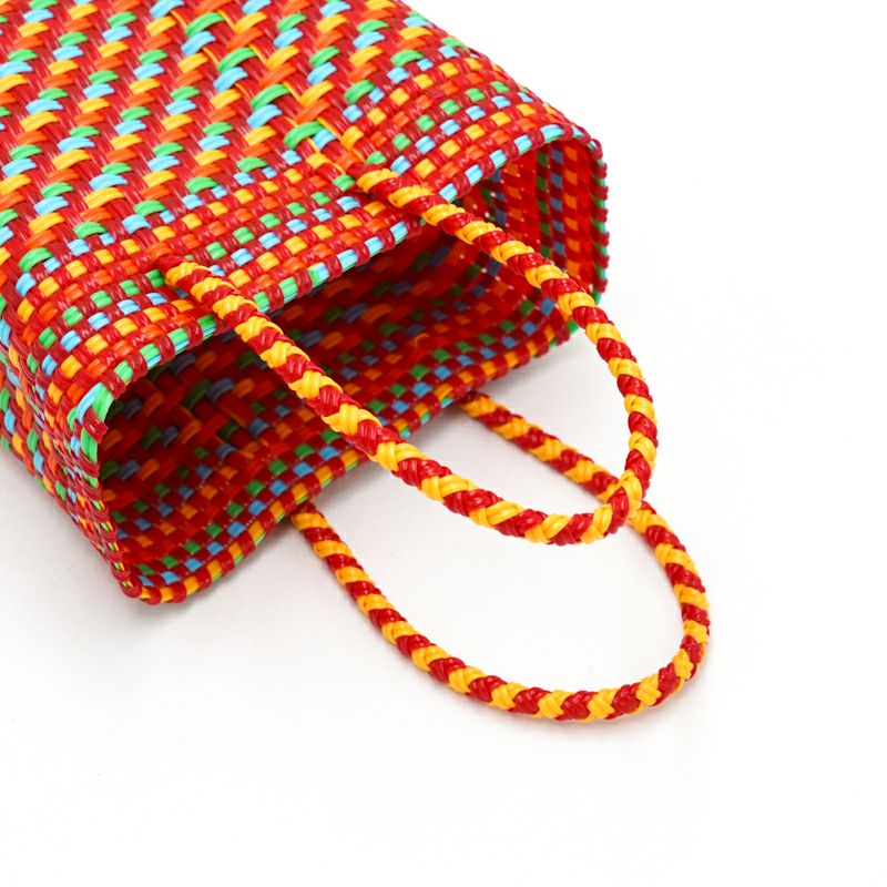 アソートは通常のサイズと異なる場合がございます。