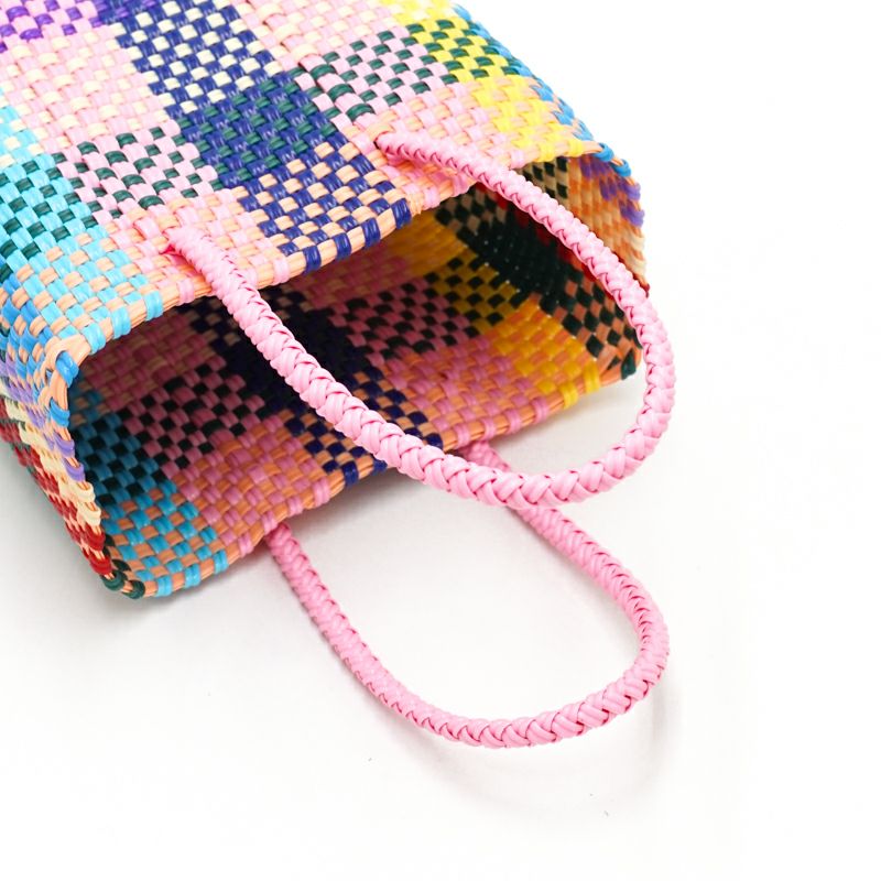 アソートは通常のサイズと異なる場合がございます。