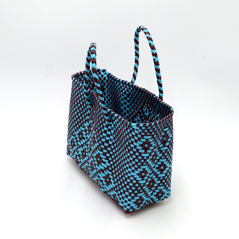 アソートは通常のサイズと異なる場合がございます。