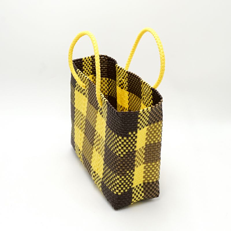 アソートは通常のサイズと異なる場合がございます。