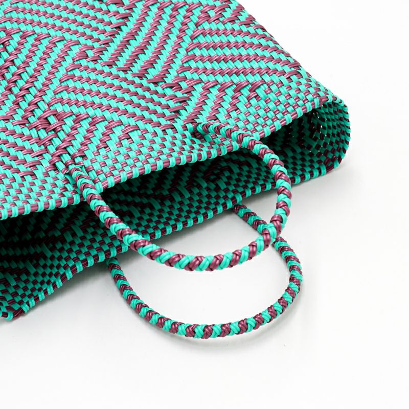 アソートは通常のサイズと異なる場合がございます。