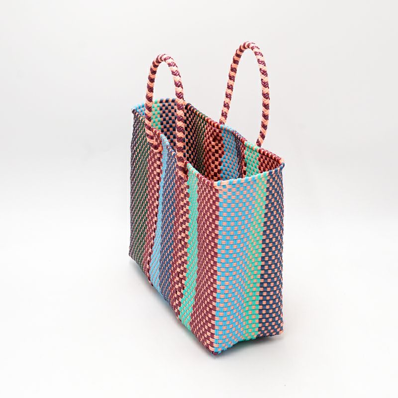 アソートは通常のサイズと異なる場合がございます。