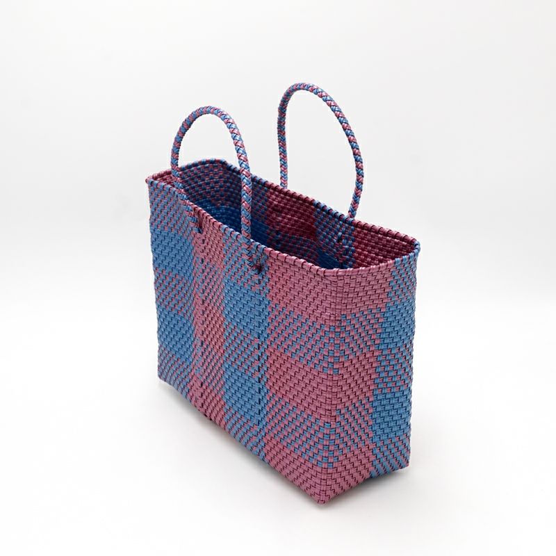 アソートは通常のサイズと異なる場合がございます。