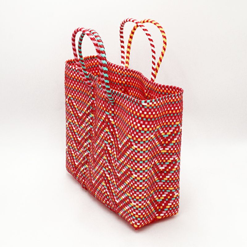 アソートは通常のサイズと異なる場合がございます。