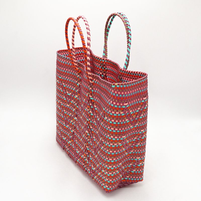 アソートは通常のサイズと異なる場合がございます。