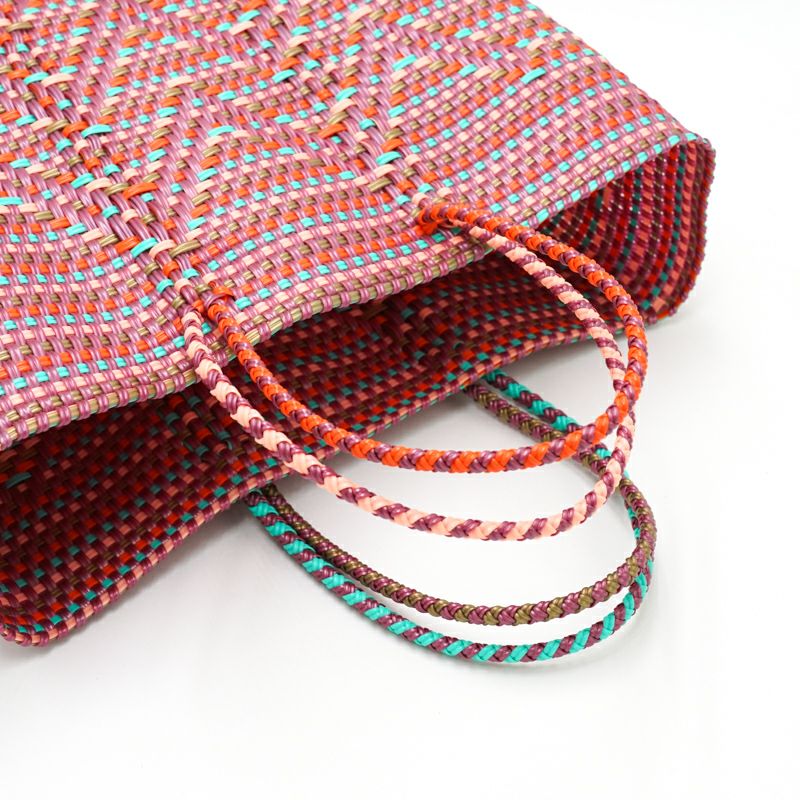 アソートは通常のサイズと異なる場合がございます。