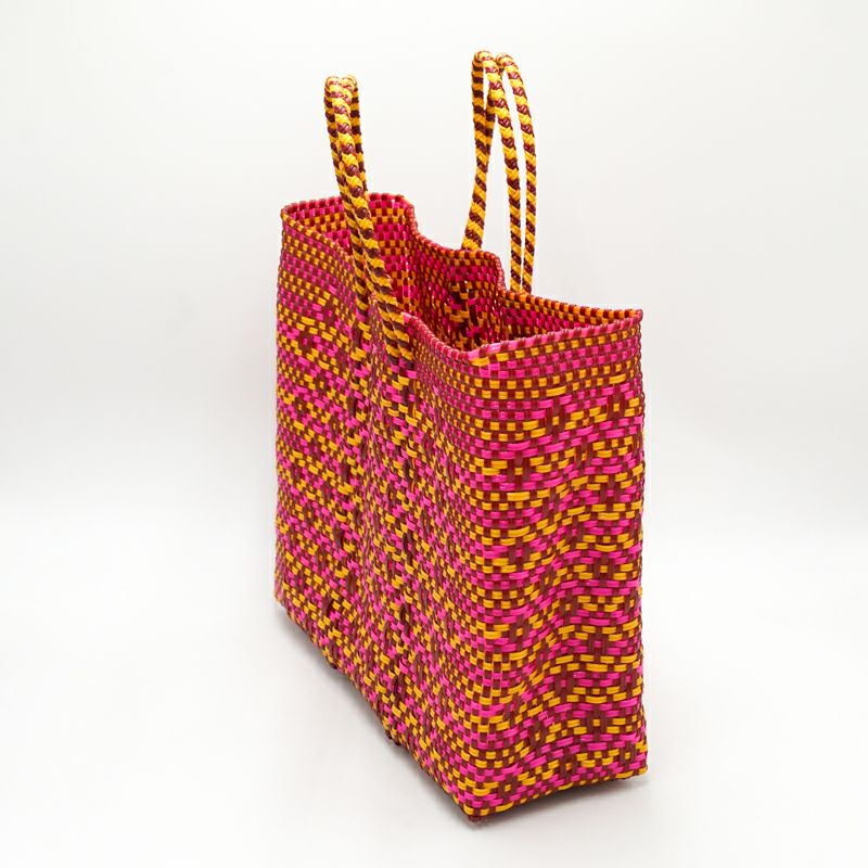 アソートは通常のサイズと異なる場合がございます。