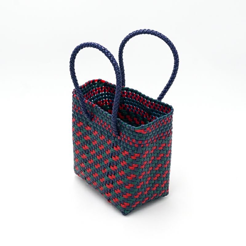 アソートは通常のサイズと異なる場合がございます。