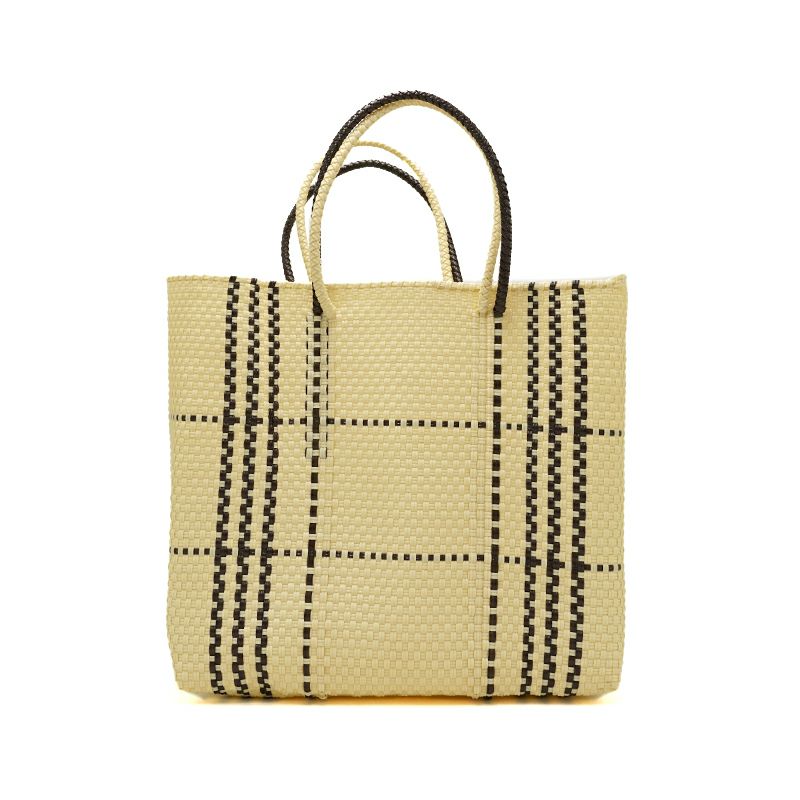 アソートは通常のサイズと異なる場合がございます。