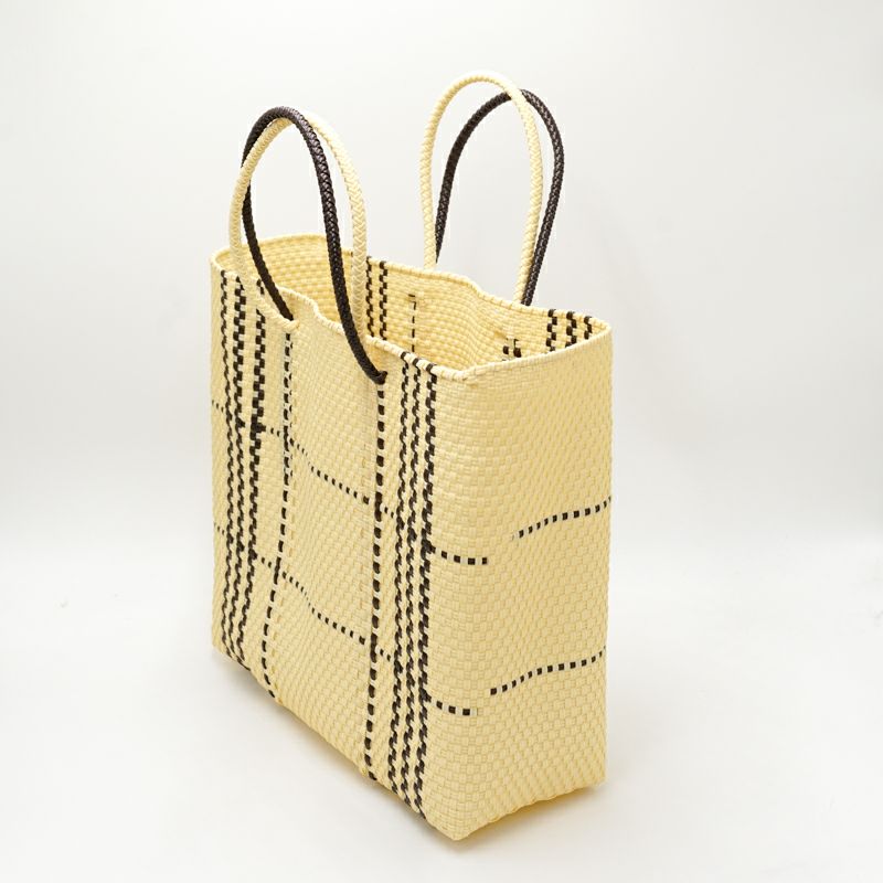 アソートは通常のサイズと異なる場合がございます。